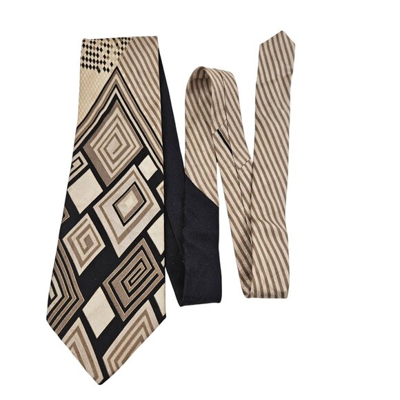 Gianfranco Ruffini Mens Necktie Italy Silk Geometric Pattern Beige Black Vintage - Picture 5 of 7